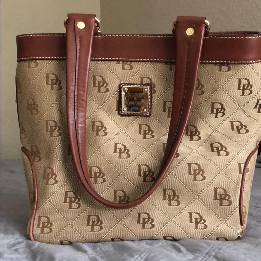 Womens purse